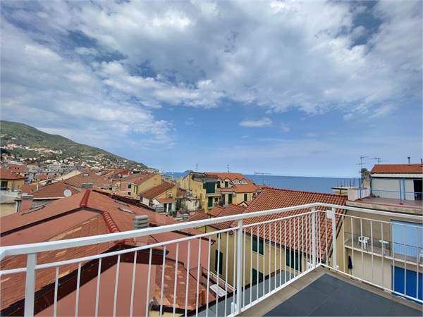 Appartamento in vendita a Alassio